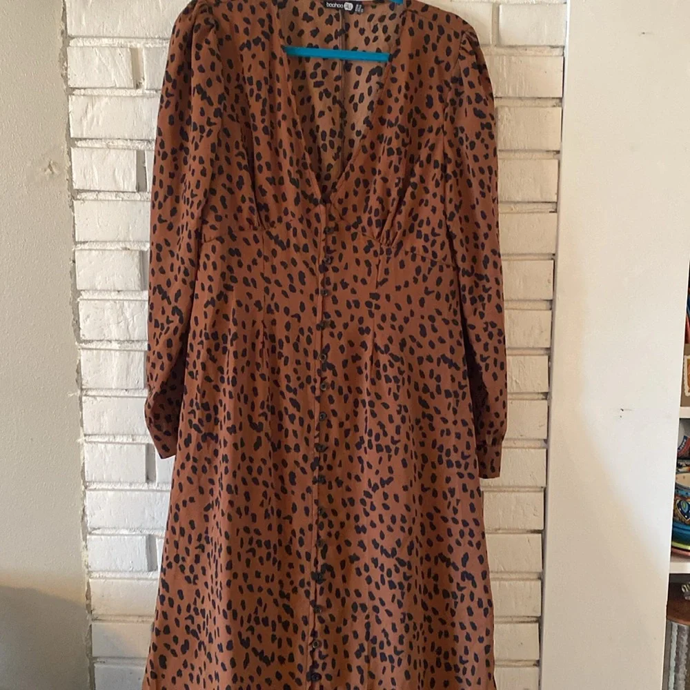Boohoo TALL LEOPARD PRINT MAXI DRESS - Picture 3 of 8